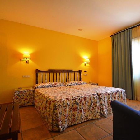 Hotel Can Ceret Sant Pere Pescador Extérieur photo