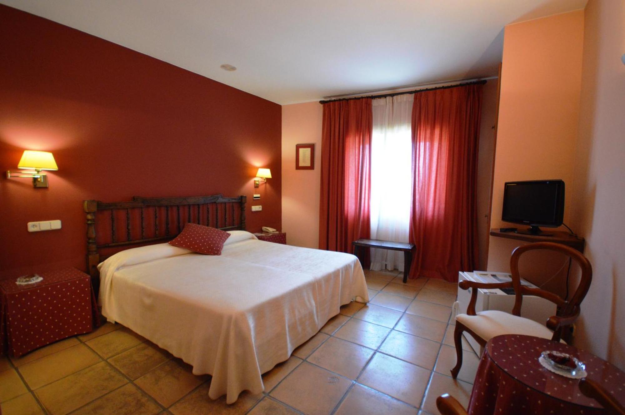 Hotel Can Ceret Sant Pere Pescador Chambre photo