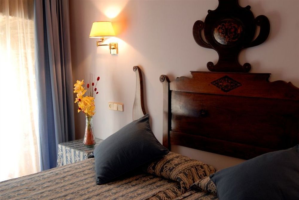 Hotel Can Ceret Sant Pere Pescador Extérieur photo